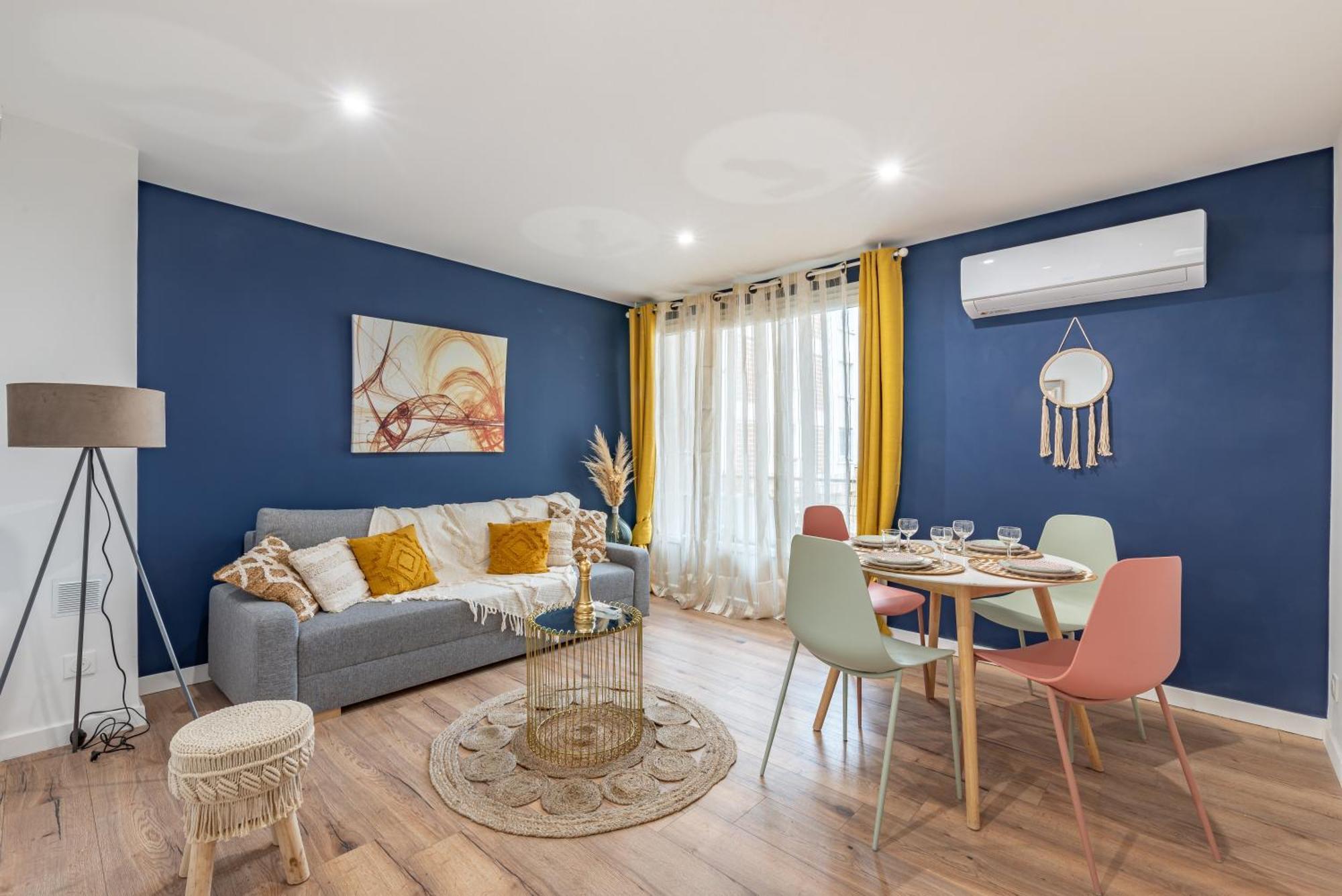 Amja Saint-Roch: Spacious Family Apartment with Parking Montpellier Exterior photo